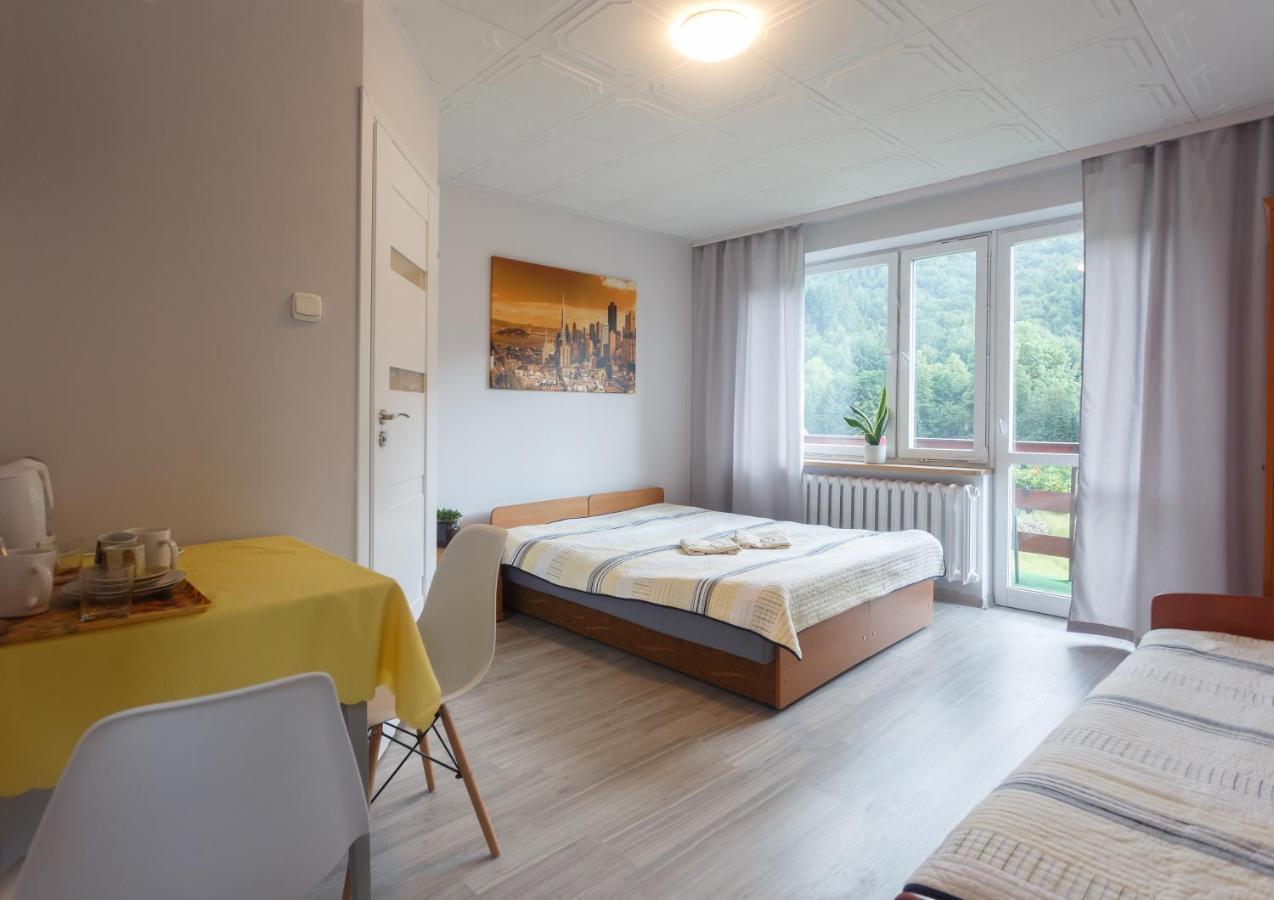 Hotel U Podnoza Kotarza à Brenna Extérieur photo